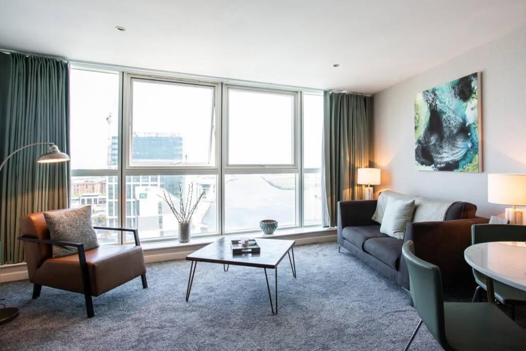 Titanic & City Views, Ultra Luxury City Parking Belfast Luaran gambar