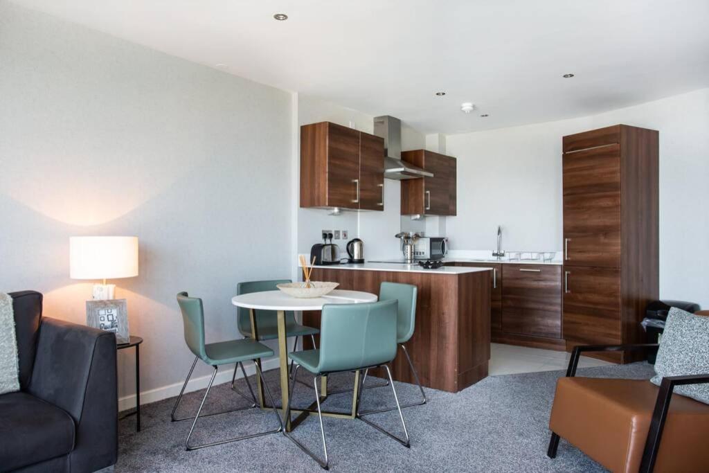 Titanic & City Views, Ultra Luxury City Parking Belfast Luaran gambar