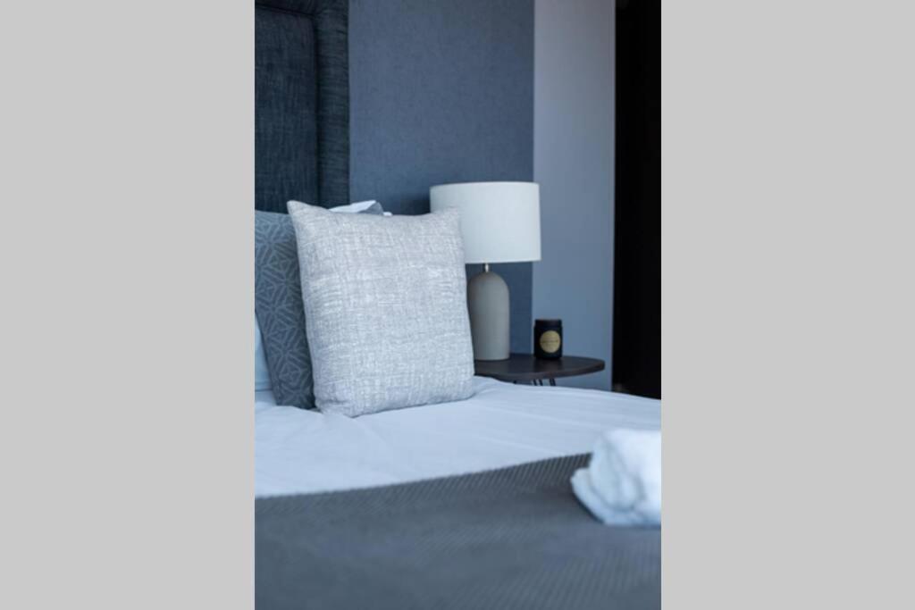 Titanic & City Views, Ultra Luxury City Parking Belfast Luaran gambar